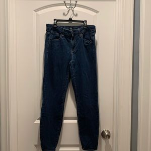GAP Size 32R Curvy Tru Skinny Jeans